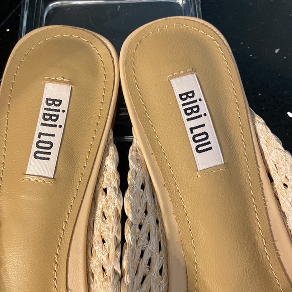 *BiBi Lou Pointy Toe Woven Rope Rosettes Mule Slip On + Rhinestone Bows - Picture 5 of 15